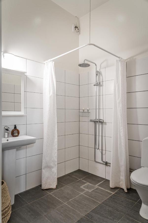Vita Huset Pa Oesterlen Garsnas ภายนอก รูปภาพ