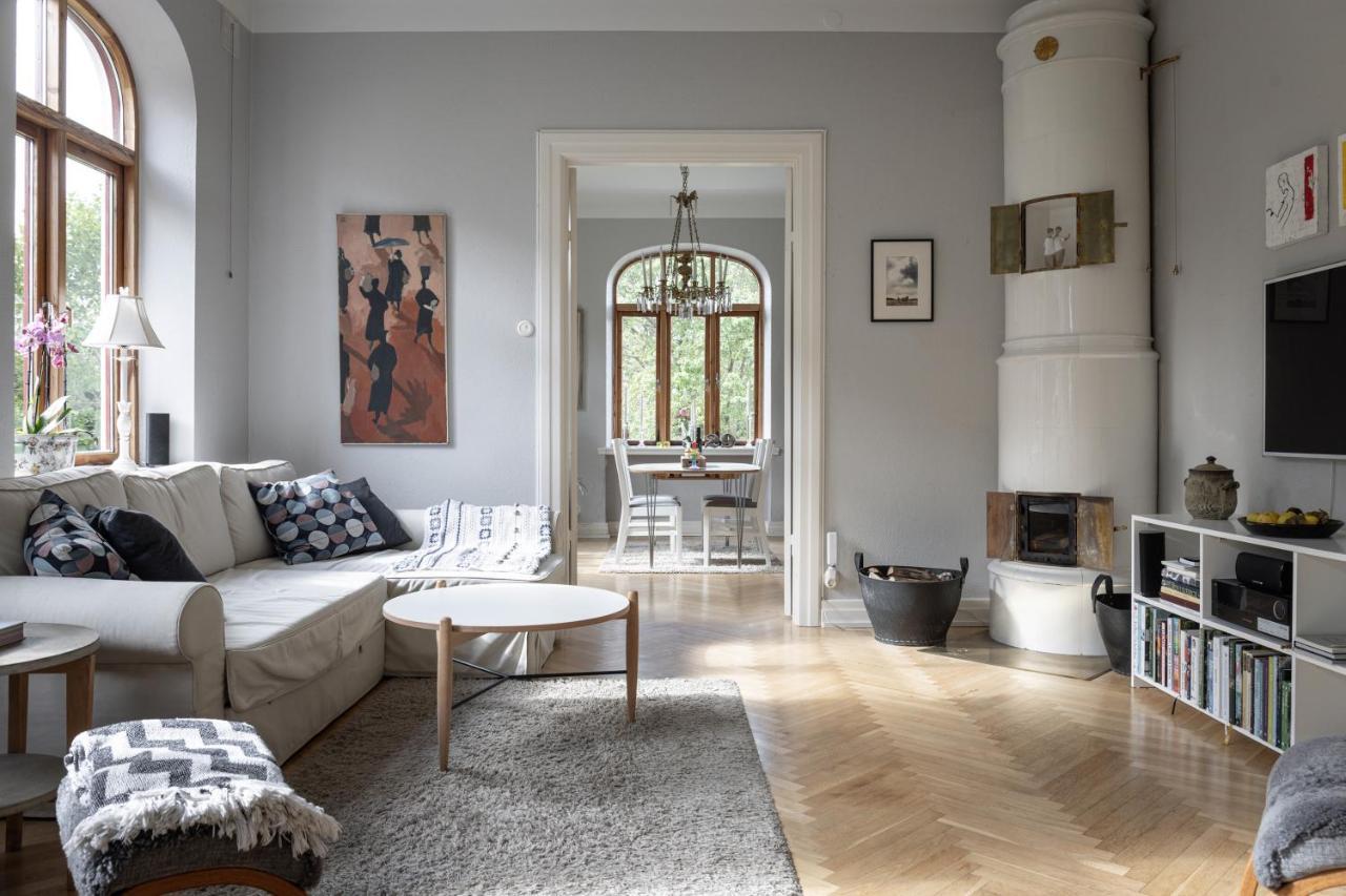 Vita Huset Pa Oesterlen Garsnas ภายนอก รูปภาพ